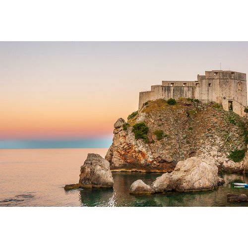 Haseltine, Tom 아티스트의 Dubrovnik-Croatia-Fortress Lovrijenac on the Adriatic Sea작품입니다.